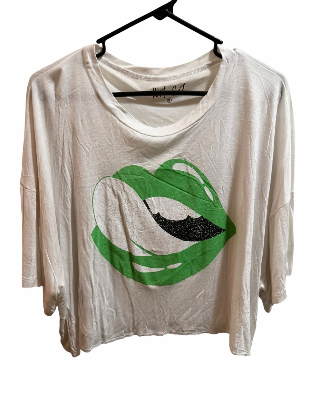West Coast Lip Graphic Crop Oversized Tee size medium